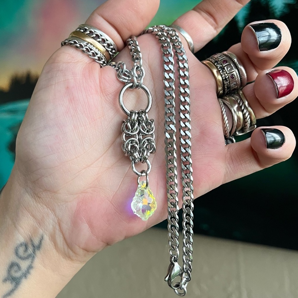 Handmade maille necklace iridescent yellow austrian crystal celtic goth boho - Picture 5 of 13